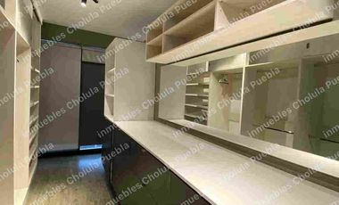 Penthouse de lujo, de 3 niveles, Terraza privada, estilo neoyorquino, departamento de lujo atrás de Walmart Express Zavaleta.