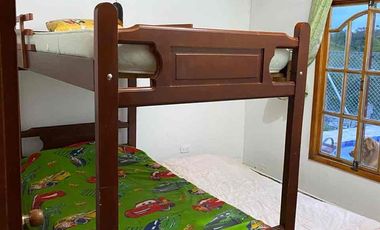 Cabaña en venta con piscina en Cimarrones, Chachagüi Nariño