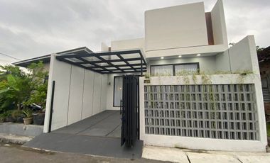 RUMAH CANTIK MINIMALIS MODERN FULLY FURNISHED TIMUR KOTAGEDE BANGUNTAPAN BANTUL