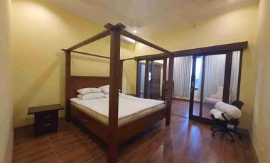 Dijual / Disewakan Rumah Elite Semi Villa 6 kamar di Renon Siap Huni