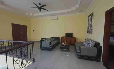 Dijual / Disewakan Rumah Elite Semi Villa 6 kamar di Renon Siap Huni