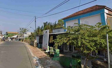 Dijual via lelang rumah Kotakusuma Gresik cocok buat investasi dan usaha