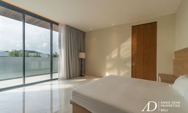 FREEHOLD | NEWLY COMPLETED LUXURY VILLA IN PRESTIGIOUS UMALAS ESTATE