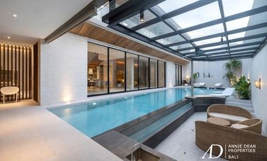 FREEHOLD | NEWLY COMPLETED LUXURY VILLA IN PRESTIGIOUS UMALAS ESTATE