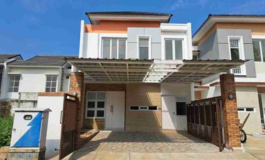 Rumah 2 Lantai Luas 105m di Cinere Park View