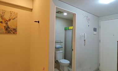 Akses ke Tol Sewa Studio Furnished Bagus di Metro Park Residences Fasilitas Kolam Renang, Gym Dekat ke RS Siloam, Central Park Mall, Taman Anggrek
