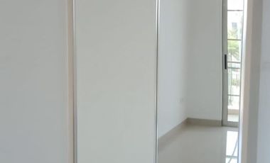 DIJUAL RUMAH HOEK DENGAN VIEW DANAU DI PIK2 – POSISI SANGAT RARE