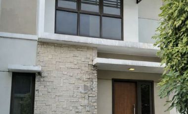 Dijual Cepat Rumah 2 LT Summarecon Bekasi Cluster Burgundy