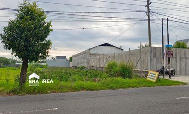 TANAH DISEWAKAN DI JOGJA DEKAT DENGAN SLEMAN CITY HALL DAN SMP N 5 SLEMAN