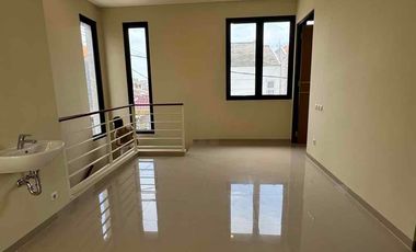 Dijual Rumah Baru Karang Empat Surabaya Timur – 15 Menit ke Pakuwon City, Galaxy Mall & Grand City