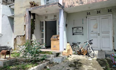 Dijual via  lelang  rumah Greenhill Kebomas gresik  lokasi strategis