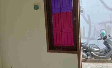 RUMAH SEWA PETAKAN GANDARIA UTARA KEBAYORAN BARU JAKARTA SELATAN