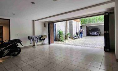 MODERN TROPIS STYLE TOWNHOUSE DI CIPETE RAYA DEKAT MRT