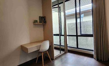 MODERN TROPIS STYLE TOWNHOUSE DI CIPETE RAYA DEKAT MRT