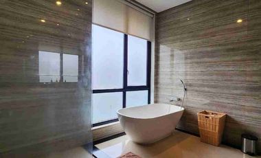 MODERN TROPIS STYLE TOWNHOUSE DI CIPETE RAYA DEKAT MRT