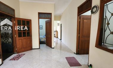 RUMAH DIJUAL DI SOLO DEKAT DENGAN STADION MANAHAN SOLO