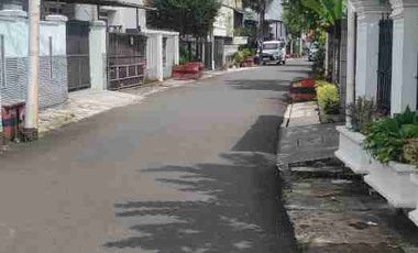 Di sewa rumah di rawamangun 5 kt