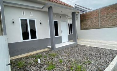 dijual rumah modern minimalis type 36/80 promo 300jt all in kpr dp 0% angsuran murah lokasi tempel gatak