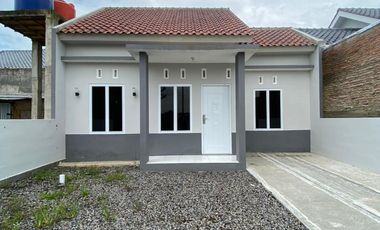 dijual rumah modern minimalis type 36/80 promo 300jt all in kpr dp 0% angsuran murah lokasi tempel gatak