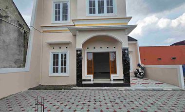 RUMAH MURAH JOGJA MEWAH JL.WONOSARI BANGUNTAPAN DEKAT KOTAGEDE DAN GEDONGKUNING AREA POTORONO