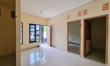 Rent House Near Jatiasih Toll Gate – 3BR / 1BA in Secure Cluster