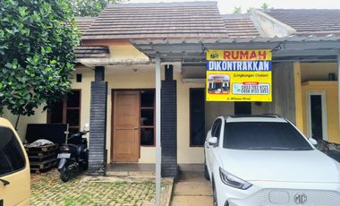 Rent House Near Jatiasih Toll Gate – 3BR / 1BA in Secure Cluster