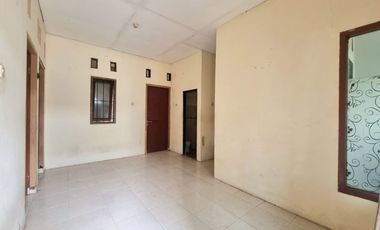 Rent House Near Jatiasih Toll Gate – 3BR / 1BA in Secure Cluster