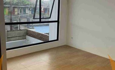 DI JUAL / DI SEWA Rumah Kawasan Karawaci