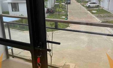 DI JUAL / DI SEWA Rumah Kawasan Karawaci