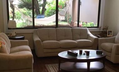 RENTO BELLA CASA SIN AMOBLAR!