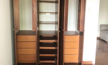 RENTO BELLA CASA SIN AMOBLAR!