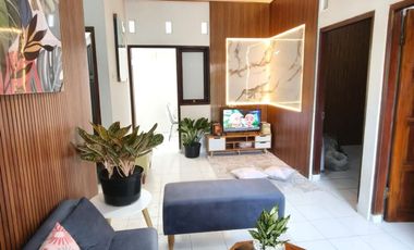 RUMAH MINIMALIS CANTIK FULLY FURNISHED DI BANGUNTAPAN DEKAT KE KAMPUS UAD BARU