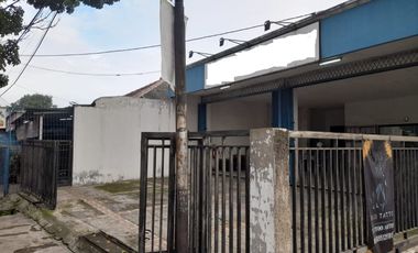Dijual/Disewakan Gedung Kantor Strategis di Jalan Moh Toha Karawaci.