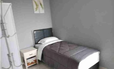 di sewa kan apartemen french walk tower paris lt 23 full furnish unit bagus dan bersih. pertahun