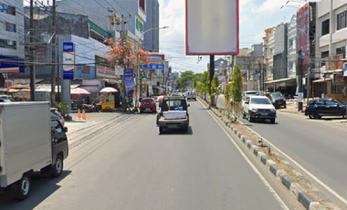 Disewakan ruko 3 lantai jalan gunung Latimojong Makassar