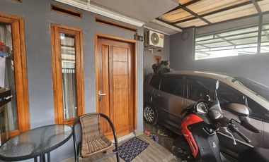 RUMAH MINIMALIS 1 LANTAI LINGKUNGAN ASRI NYAMAN DI KOMPLEK ALMAAS BANDUNG