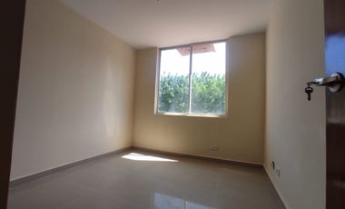 Se arrienda apartamento en Miramar