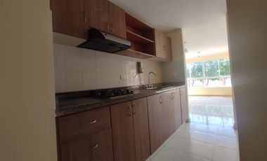 Se arrienda apartamento en Miramar