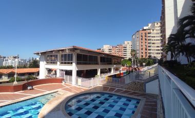 Se arrienda apartamento en Miramar