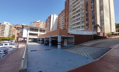 Se arrienda apartamento en Miramar