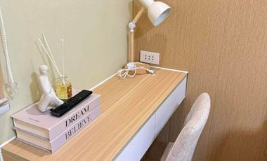 Fully furnished Studio Unit with City and Seaview for RENT