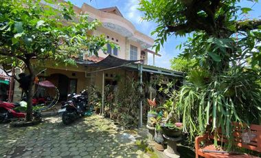 Rumah Dua Lantai Tanah Luas di Pelem Banguntapan Bantul Yogyakarya