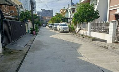 RUMAH STANDARD HRG MENARIK KOMPLEK JANUR INDAH UKU 11X20 STRATEGIS UTARA DEKAT MALL MKG KELAPA GADING