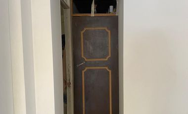Se vende casa en Villa los Jardines, Ñuñoa ,4 dormitorios 1 baño, estacionamiento $ 168.000.000