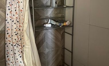 Se vende casa en Villa los Jardines, Ñuñoa ,4 dormitorios 1 baño, estacionamiento $ 168.000.000