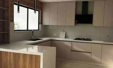 hermosa casa en venta a estrenar sector medio ejido en san Joaquín el batán