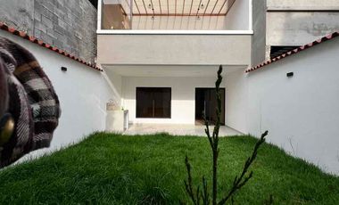 hermosa casa en venta a estrenar sector medio ejido en san Joaquín el batán