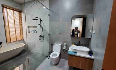 Dijual Rumah Cluster Amalfi Bangunan Baru 3 tahun Gading Serpong