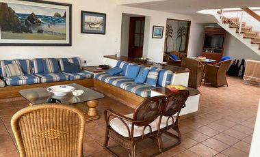 Totoritas Ocasión - Vendo casa en el malcecón con la mejor vista a la playa grande y a la playa chica- - 4 Dorm. con 4 Baños incorporados