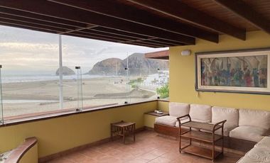 Totoritas Ocasión - Vendo casa en el malcecón con la mejor vista a la playa grande y a la playa chica- - 4 Dorm. con 4 Baños incorporados